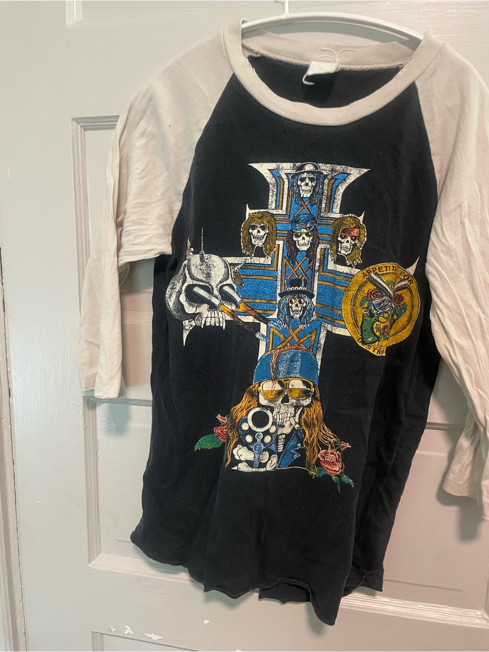 MadeWorn Black and White Raglan Skull Cross Graphic Long Sleeve Tee